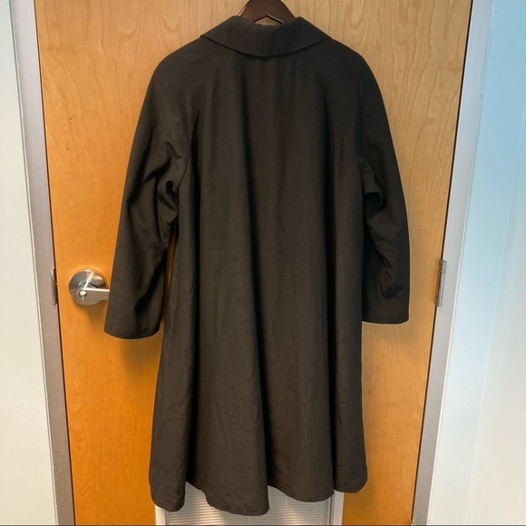 LOUIS FERAUD Sz 8 Vintage Coat Double Breasted Velvet Button Made in  Germany - Picture 2 of 13